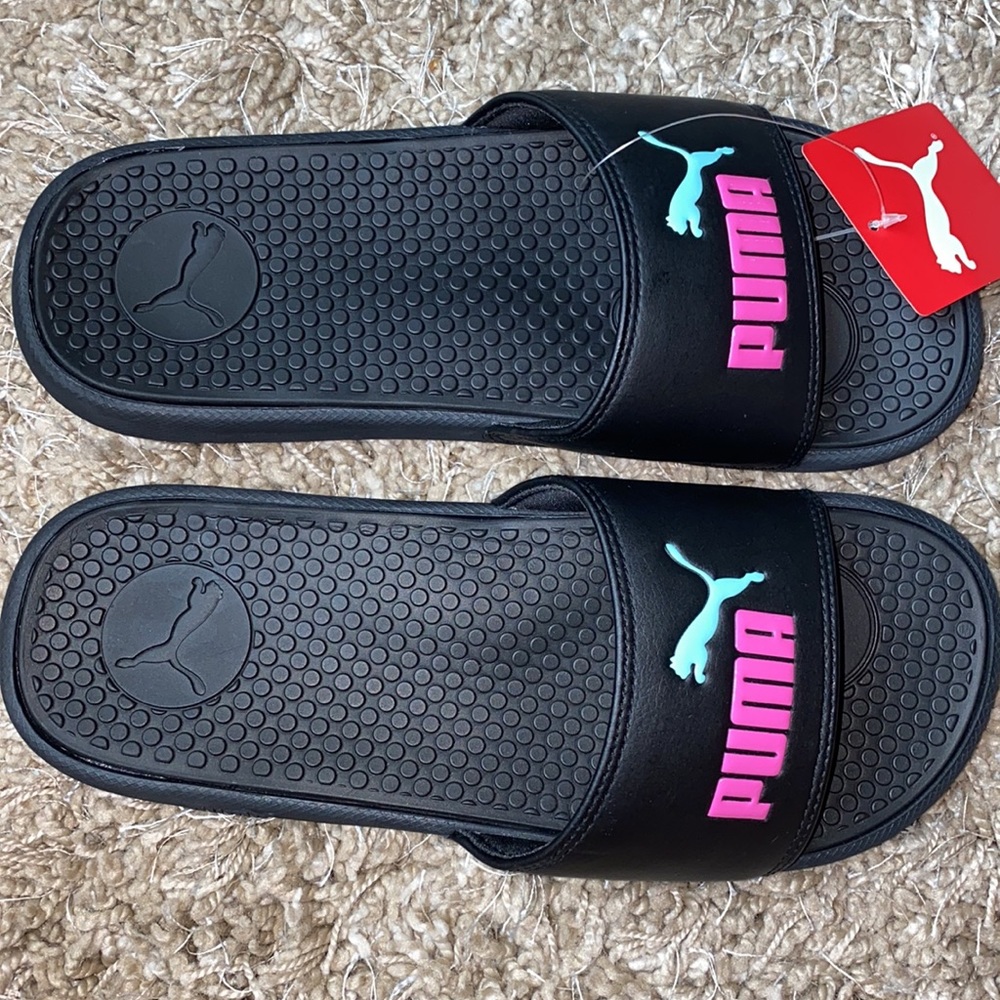 Women’s Cool Cat Puma Slides - Picture 3 of 7